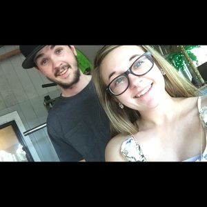 Meet your Posher, Katelyn